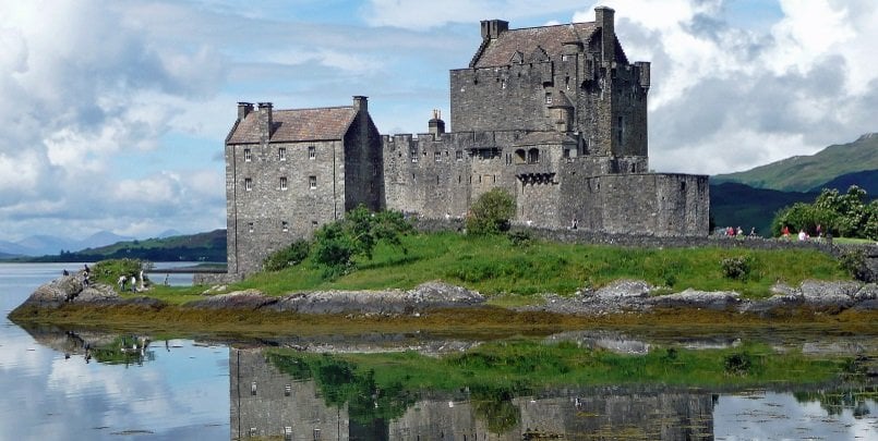 Eilean Donan Castle on a multi-day tour