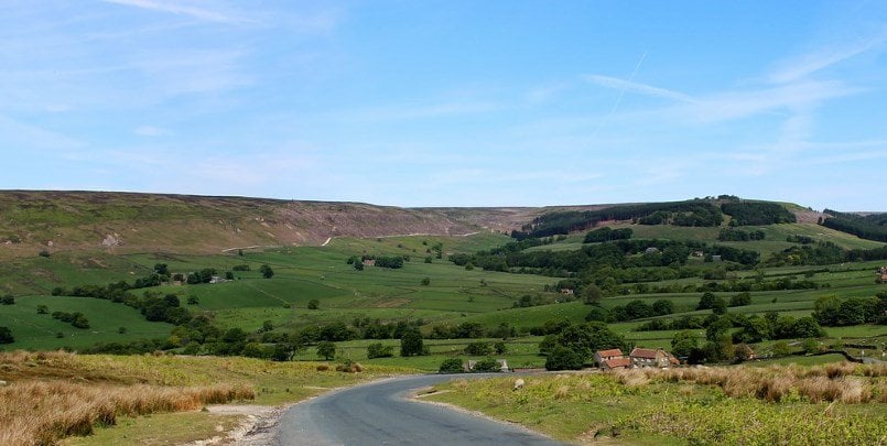 yorkshire-moors-1649444_1280