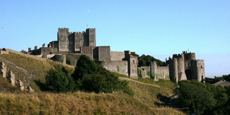 castle tour england