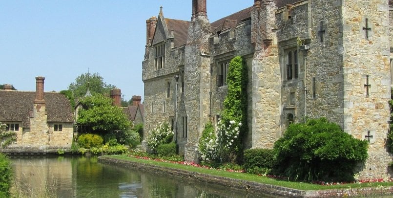 castles to tour in england