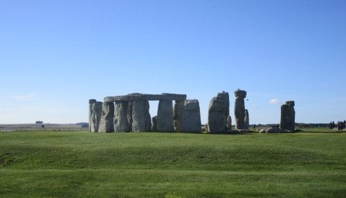 Stonehenge, Bath & Cotswolds - Small Group Tour from London