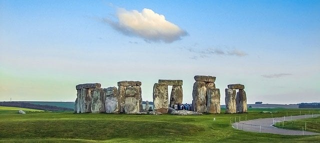 Pre Cruise Southampton Package with Stonehenge visit