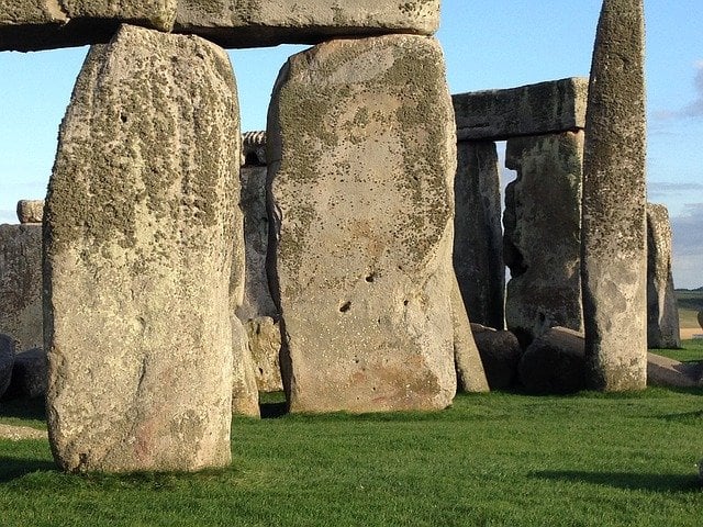 stonehenge tours from london