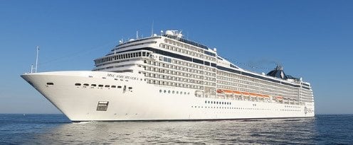 cruise ship 496 205