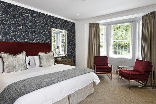 bedroom-5664220_640