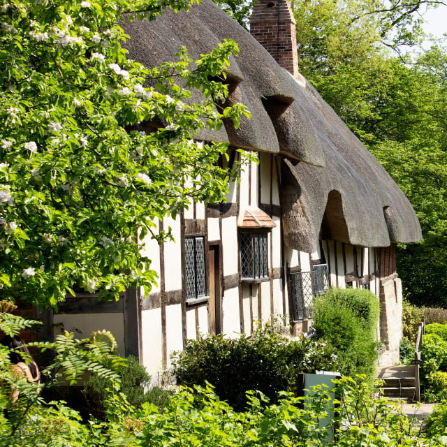 Anne hathaways cottage Stratford 640
