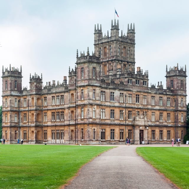 Highclere Castle building 640