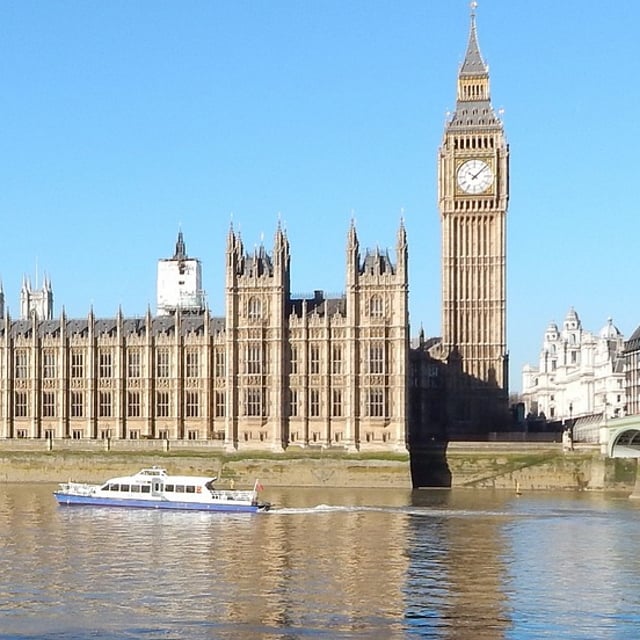 London river cruise 1 640