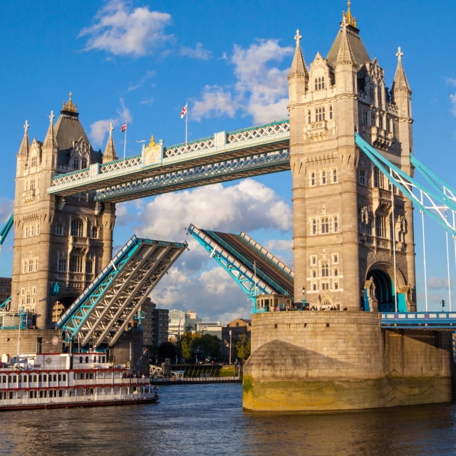 Tower Bridge Open 640