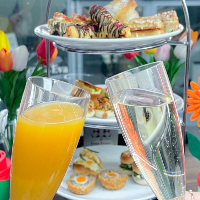 London Brunch Tour with Drink 640